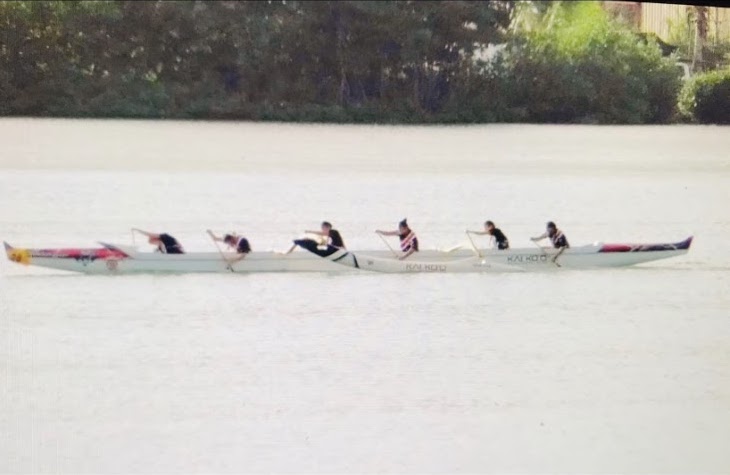 The JV Girls Paddling team races at Waimanalo Beach. (Photo Courtesy of Alyssa Tabor)