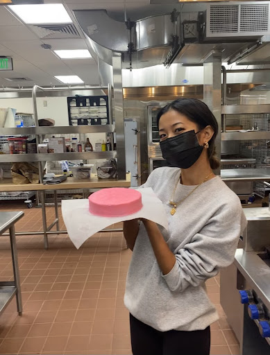 Radford alumni, Jazelle Guerrero, starts a baking business.